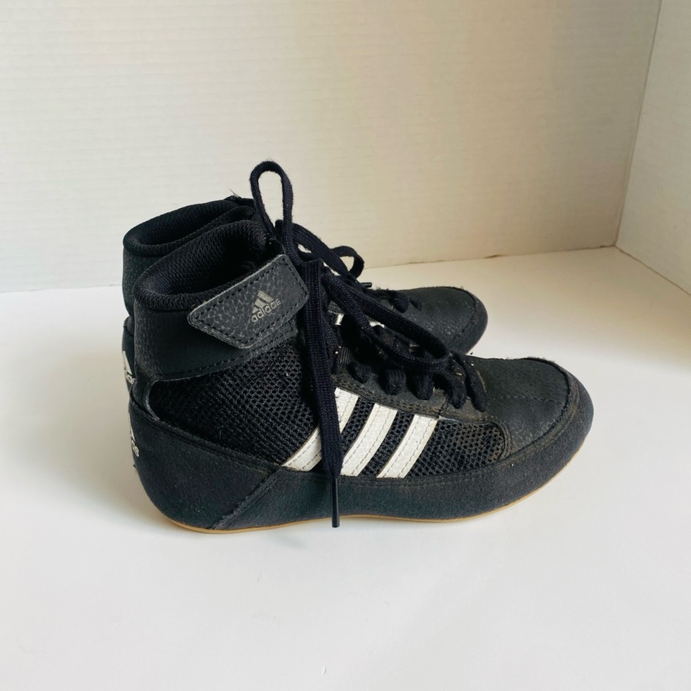 Adidas boys 13 kids wrestling shoes black with 3 white stripes.